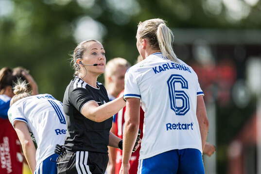 Domare Cecilia Ekwall i samtal med och IFK Norrköpings