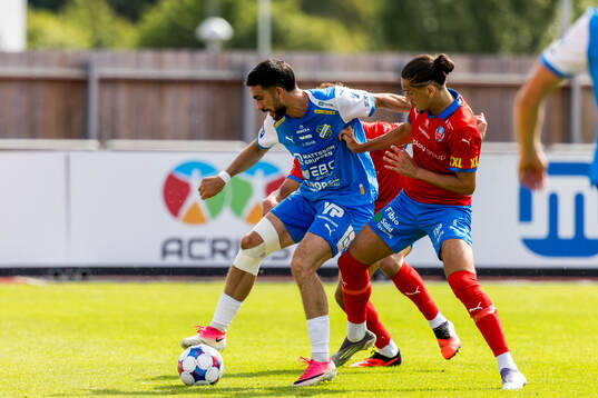 Oddevolds Daniel Krezic och Helsingborgs Ervin Gigovic