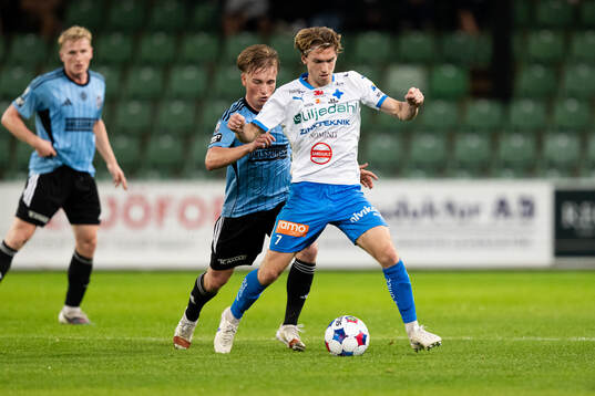 Landskronas Constantino Capotondi och IFK Värnamos Carl