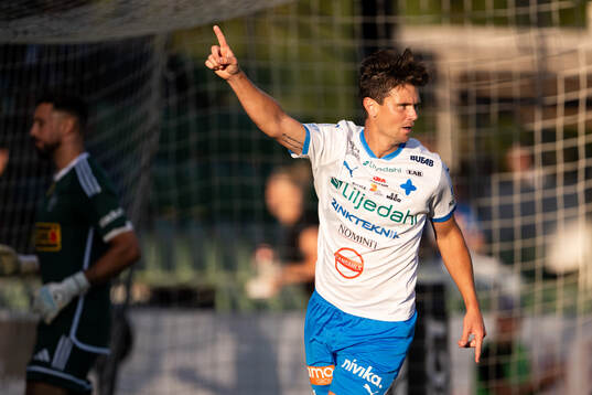 IFK Värnamos Marcus Antonsson jublet