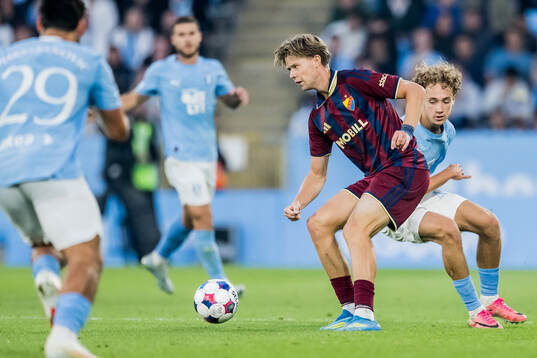 Djurgårdens Patric Åslund och Malmö FFs Anton Höög