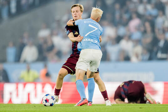 Djurgårdens Bo Hegland och Malmö FFs Otto Rosengren