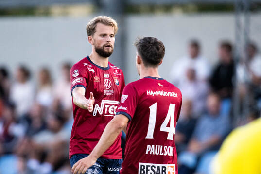 Örgrytes William Hofvander och Daniel Paulson jublar