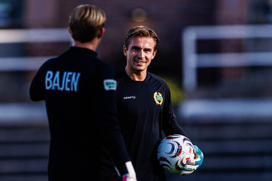 Hammarbys målvakt Felix Jakobsson och målvakt Elton