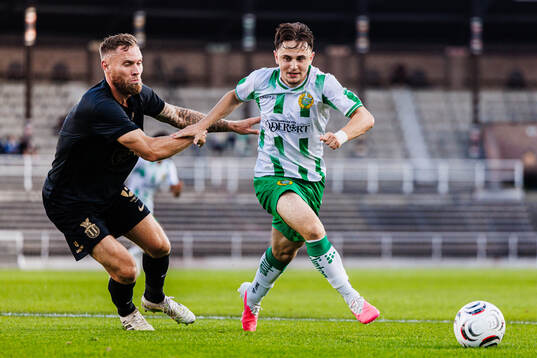 FC Stockholms David Fällman och Hammarbys Oskar Moczarny