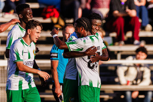 Hammarbys Ibrahima Breze Fofana jublar