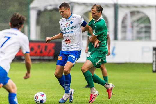 IFK Värnamos Viktor Claesson och Ljungskiles Vilmer Tyrén