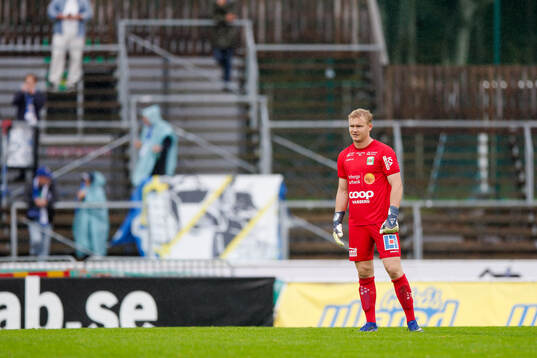 Varbergs målvakt Daniel Strindholm