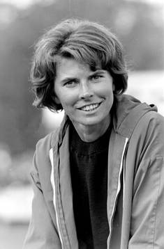 Ulla-Britt Wieslander, Ymer, Borås