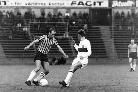 Sven Lindman, Djurgården med bollen