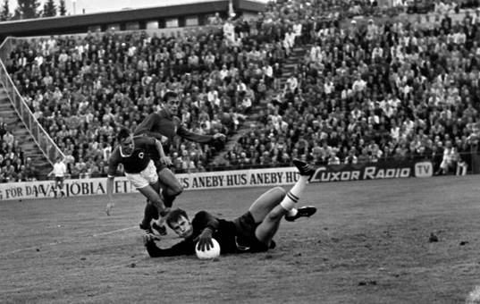 Ulf Blomberg, målvakt, Jan Olsson, Åtvidaberg. Tord