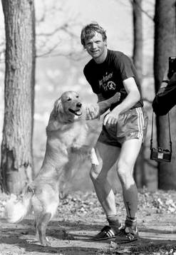 Torbjörn Nilsson med sin hund