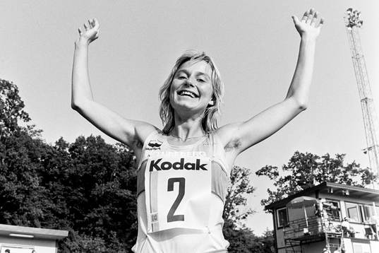 Eva Ernström, Tureberg svensk mästarinna på damernas