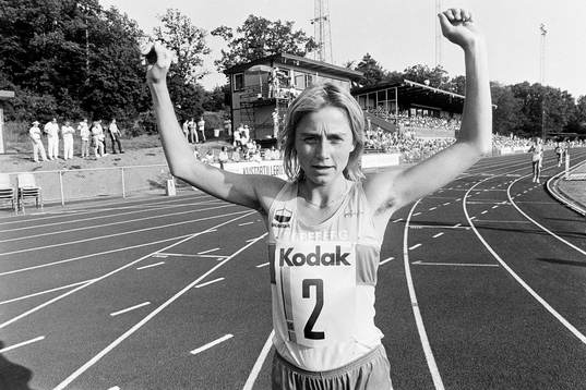Eva Ernström, Tureberg svensk mästarinna på damernas