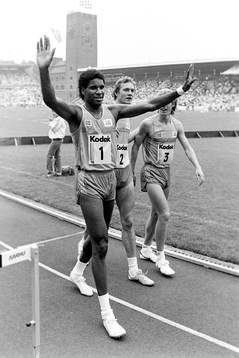 De svenska herrarna tog en trippel på 400 m häck. Fr. v