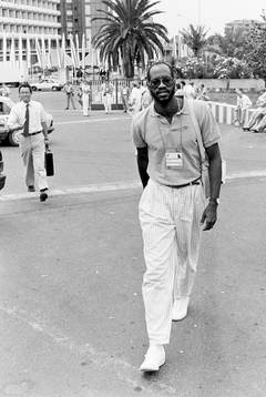 Edwin Moses, USA på plats i Rom