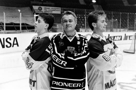Lars-Gunnar Jansson, tränare i AIK med sönerna Stefan och