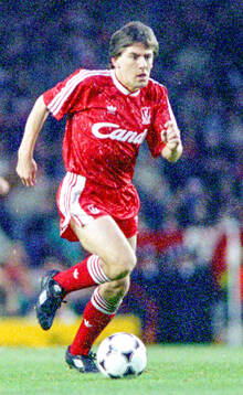 Bläddra bland fler bilder av Football, Division 1, Liverpool - Arsenal