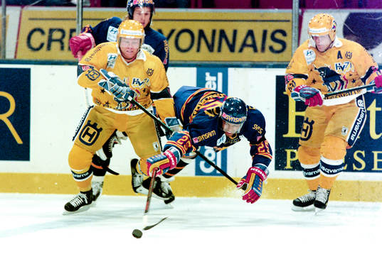 Magnus Eliasson, HV71 och Patrik Erickson, Djurgården
