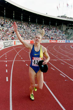 Ludmila Engquist, Sverige
