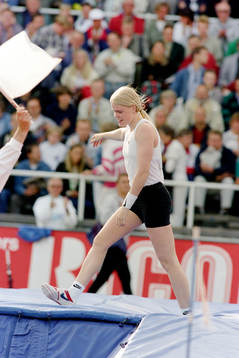 Vala Flosadottir, Island i stav