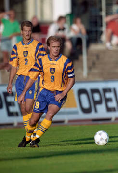 Jonas Thern, Sverige