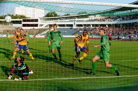 Martin Dahlin, Sverige
