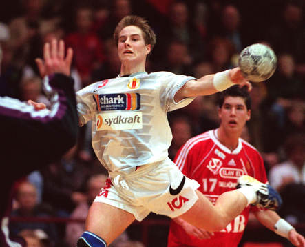 Tobias Küller, Drott