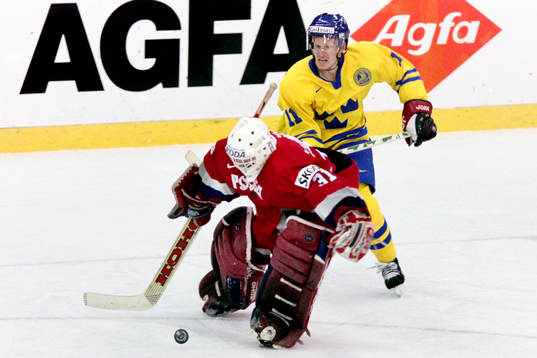 Daniel Alfredsson, Sverige